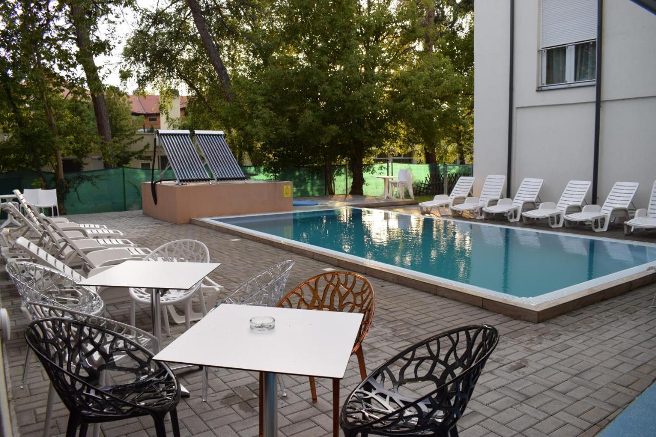 Lido Riviera, Relux Apartman บาลาตอนแลลเล ภายนอก รูปภาพ