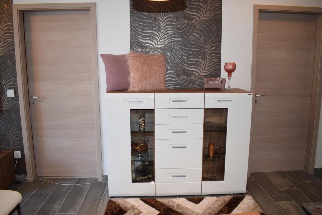 Lido Riviera, Relux Apartman บาลาตอนแลลเล ภายนอก รูปภาพ